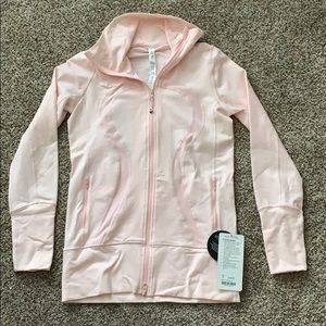 Brand new in stride Lululemon jacket